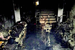 北京一商店起火，过火面积达50平米